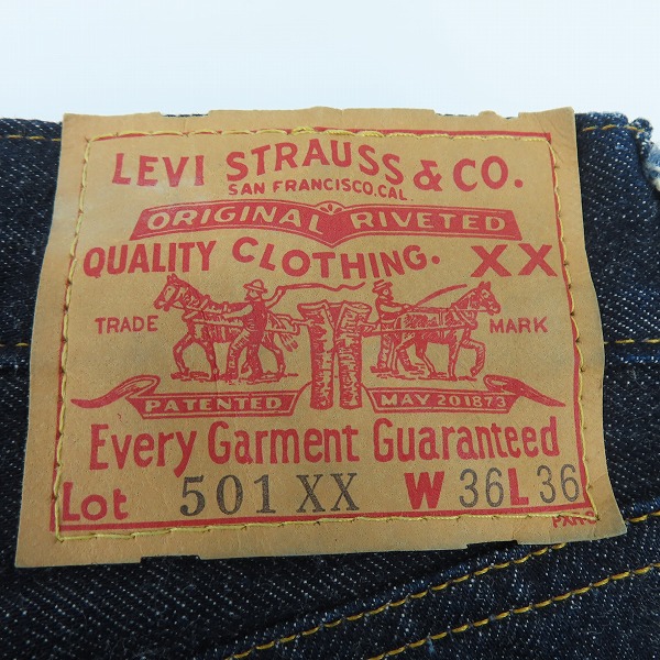 実際に弊社で買取させて頂いたLEVIS/リーバイス 501XX 刻印555 復刻 米国製 98年製 デニムパンツ 501-0003/W36L36の画像 3枚目