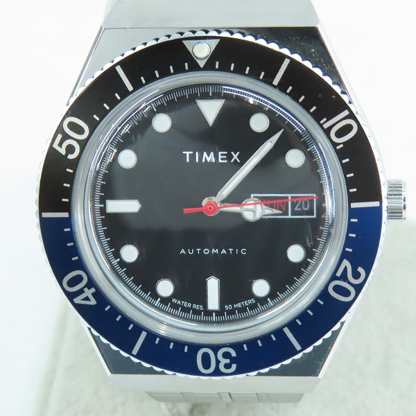 実際に弊社で買取させて頂いたTIMEX/タイメックス AUTOMATIC M79 自動巻き バットマン TW2U29500