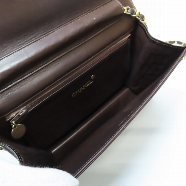 実際に弊社で買取させて頂いたCHANEL/シャネル ヴィンテージ クロコダイル チェーンショルダーバッグの画像 4枚目