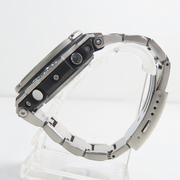 実際に弊社で買取させて頂いたG-SHOCK/Gショック デジアナ MULTI BAND 6 タフソーラー ウォッチ/腕時計 GST-W310D-1AJFの画像 1枚目