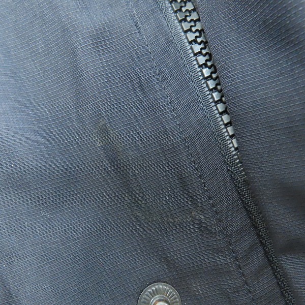 実際に弊社で買取させて頂いたBURBERRY LONDON/バーバリーロンドン スタンドカラー ナイロン コート BBB38-933-09/Lの画像 7枚目