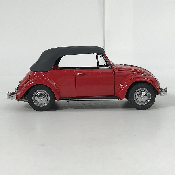 実際に弊社で買取させて頂いたFRANKLIN MINT/フランクリンミント 1/24 フォルクスワーゲン ビートル 1967 VW Beetle Cabriolet/ミニカーの画像 3枚目