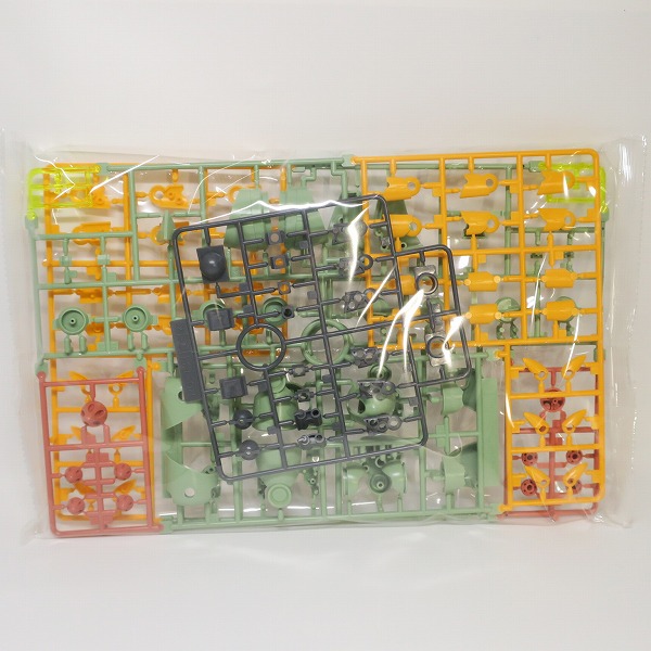 実際に弊社で買取させて頂いた【未組立】BANDAI/バンダイ 1/144 MSM-10 ゾック HGの画像 1枚目