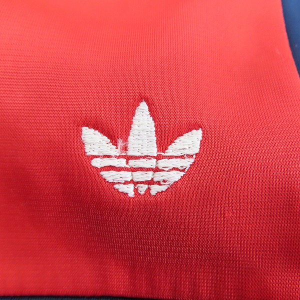 実際に弊社で買取させて頂いたadidas/アディダス 80S ATP ヴィンテージ トラックジャケット Mの画像 3枚目