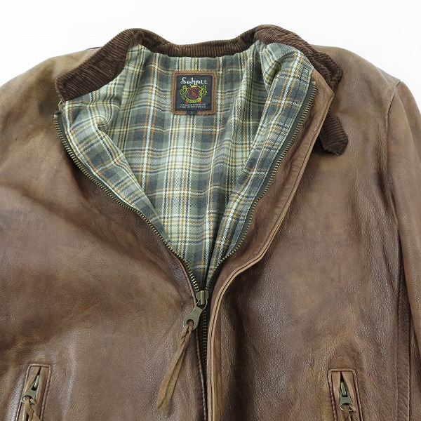 実際に弊社で買取させて頂いたSCHOTT/ショット クラシックレーサー レザーライダースジャケット 3141010/Lの画像 2枚目