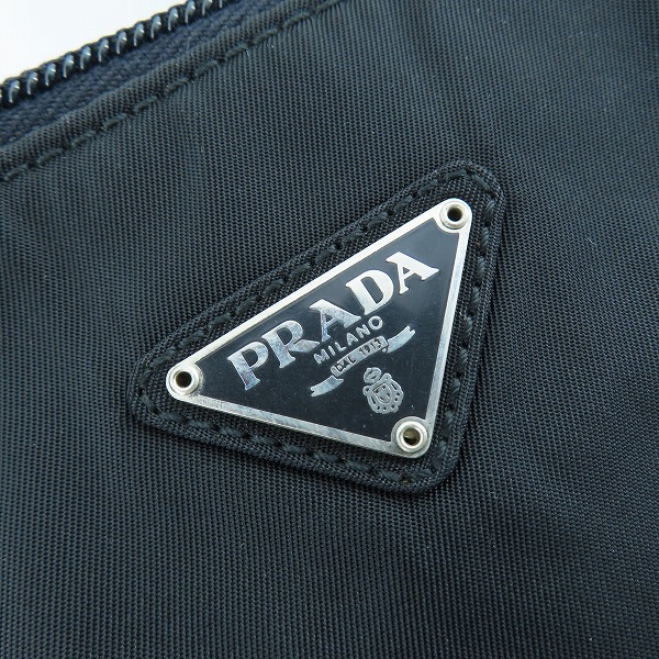 実際に弊社で買取させて頂いたPRADA/プラダ ロゴプレート ナイロン ハンドバッグの画像 3枚目