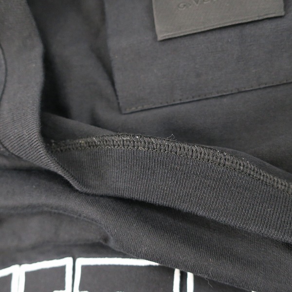 実際に弊社で買取させて頂いた【JPタグ】GIVENCHY/ジバンシィ 23SS COLLEGE EMBROIDERED LOGO TEE カレッジ ロゴ Tシャツ BM71CW3Y6B Lの画像 7枚目