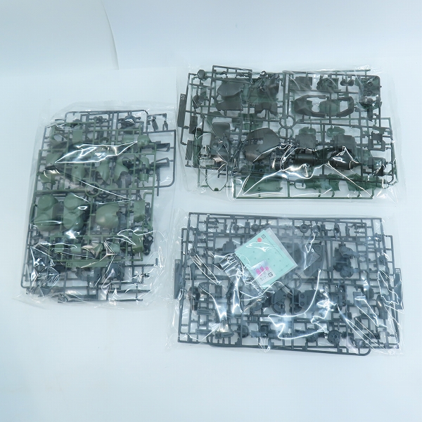 実際に弊社で買取させて頂いた【未組立】BANDAI/バンダイスピリッツ MG 1/100 ギラ・ドーガ/ガンダム 逆襲のシャア/ガンプラの画像 1枚目