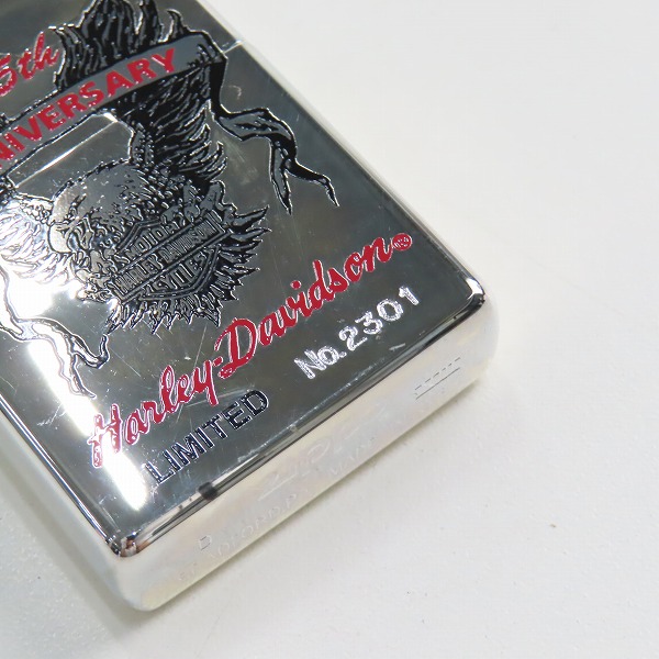 実際に弊社で買取させて頂いたZIPPO/ジッポー Harley-Davidson/ハーレーダビッドソン 95th Anniversary/95周年記念 エンジン型スタンド付き 1997年製の画像 5枚目