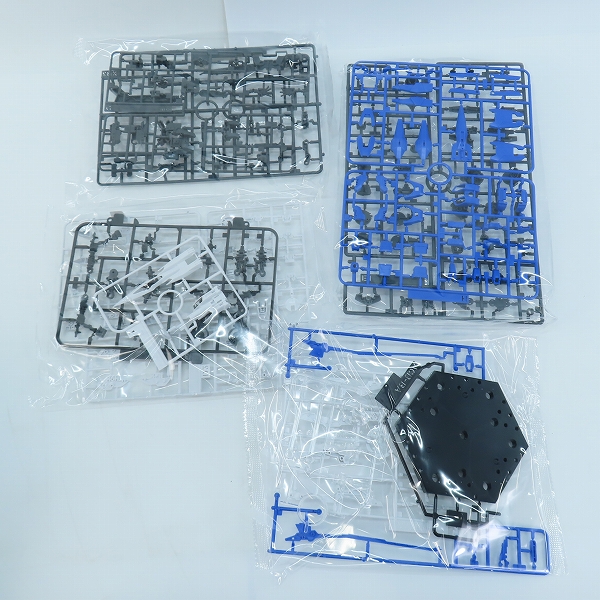 実際に弊社で買取させて頂いた【未組立】BANDAI/バンダイスピリッツ RG 1/144 ダブルオーザンライザー/00V/ガンプラ/プレバンの画像 2枚目