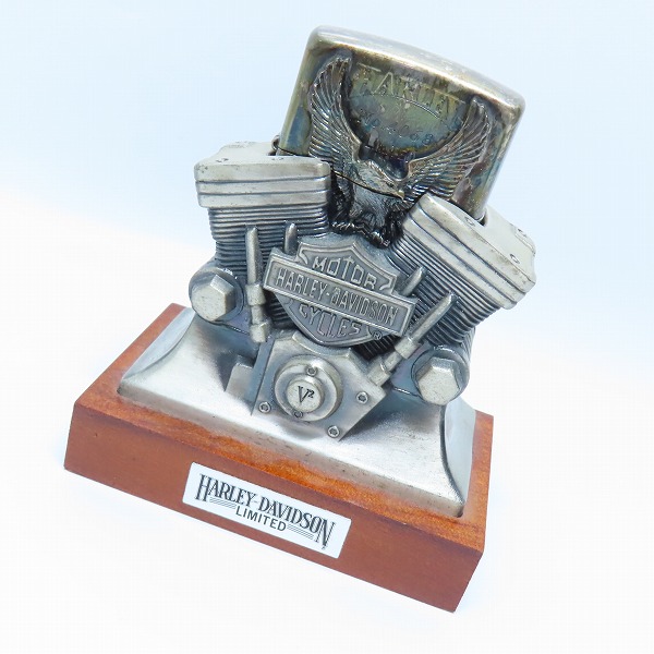 実際に弊社で買取させて頂いたZIPPO/ジッポー HARLEY-DAVIDSON ハーレーダビッドソン  デスクトップホルダー 1996年製