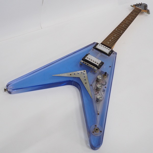 実際に弊社で買取させて頂いた★【弦無し】Mavis/メイビス フライングVタイプ アクリルボディ スケルトン エレキギター