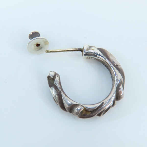 実際に弊社で買取させて頂いたCHROME HEARTS/クロムハーツ SCROLL HOOP SML/スクロール フープ ピアスの画像 8枚目