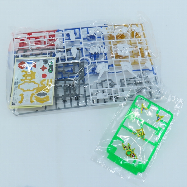 実際に弊社で買取させて頂いた【未組立】BANDAI SDCS ガンダムキャリバーン/マイティーストライクフリーダム/SDW HEROES 隠密ガンダムエアリアル 3点セットの画像 1枚目