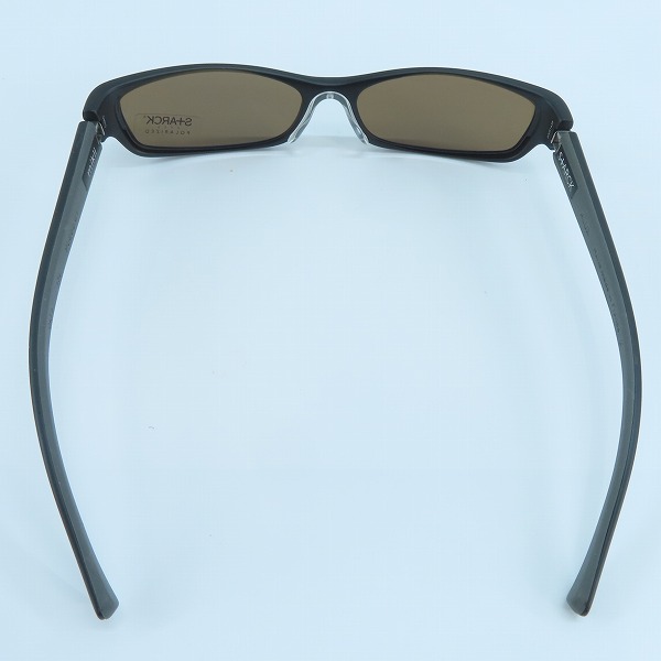 実際に弊社で買取させて頂いたalain mikli×STARCK EYES/アランミクリ×スタルクアイズ ALUX アルミ合金 メタルフレーム 遮光レンズ サングラス P0602.01の画像 2枚目