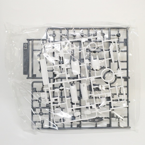 実際に弊社で買取させて頂いた【未組立】BANDAI/バンダイ RG 1/144 トールギス EWの画像 4枚目