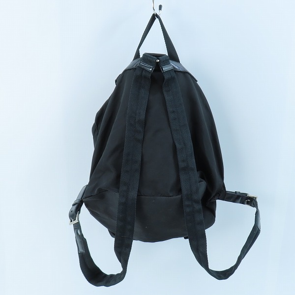 実際に弊社で買取させて頂いた【ジャンク】PRADA/プラダ 三角ロゴプレート ナイロン ミニリュックサックの画像 1枚目