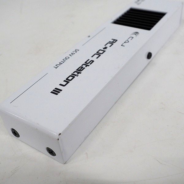 実際に弊社で買取させて頂いたCAJ/カスタムオーディオジャパン AC/DC Station Ⅲ エフェクター用 パワーサプライ【動作確認済】の画像 3枚目