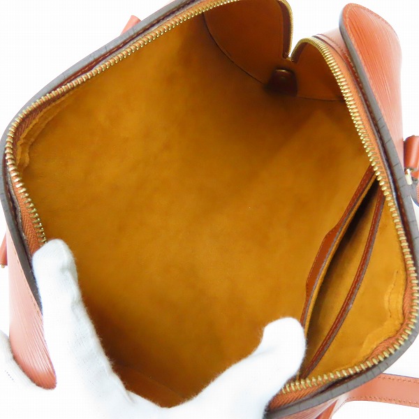 実際に弊社で買取させて頂いたLOUIS VUITTON/ルイヴィトン スフロ エピ ハンドバッグ M52223 の画像 4枚目