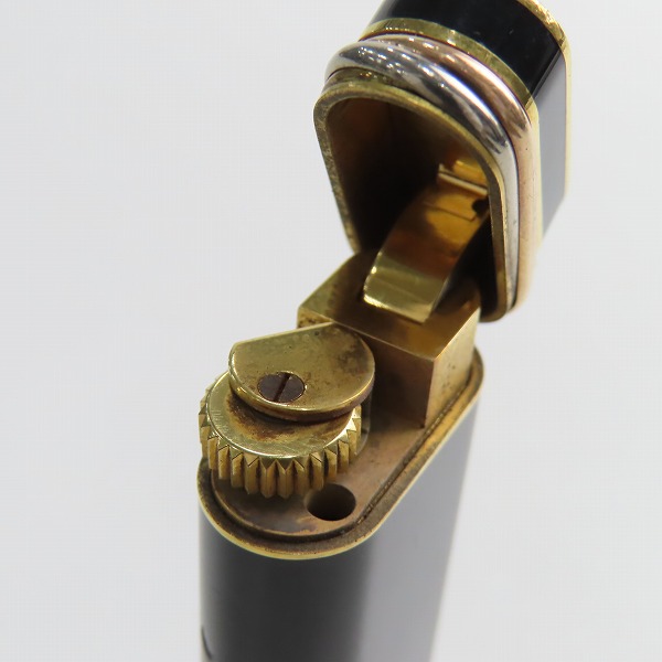 実際に弊社で買取させて頂いた(2)Cartier/カルティエ ガスライター ブラック×ゴールドの画像 6枚目