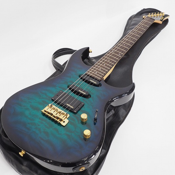 実際に弊社で買取させて頂いた★FERNANDES/フェルナンデス 型番不明 ストラトシェイプSSH エレキギター 日本製 ソフトケース付