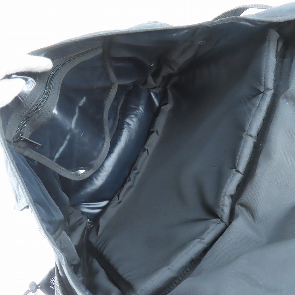 実際に弊社で買取させて頂いたHEADPORTER/ヘッドポーター BLACKBEAUTY メッセンジャーバッグ basiack ストラップ仕様の画像 3枚目