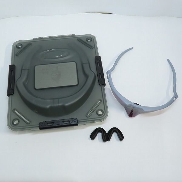 実際に弊社で買取させて頂いたOAKLEY/オークリー 2024年モデル 13:11 Pro M Frame サングラス/アイウェア OO9376-0133の画像 8枚目