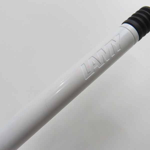 実際に弊社で買取させて頂いたLAMY/ラミー safari/サファリ ボールペン ホワイトの画像 5枚目