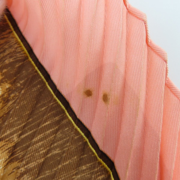 実際に弊社で買取させて頂いたHERMES/エルメス プリーツカレ Memoire d'Hermes エルメスの思い出 シルク スカーフの画像 6枚目