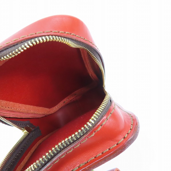 実際に弊社で買取させて頂いたHERZ/ヘルツ タテ型 ベルトポーチ レッドの画像 3枚目
