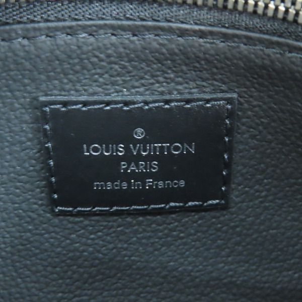 実際に弊社で買取させて頂いたLOUIS VUITTON/ルイヴィトン モノグラム エクリプス ドップキット/セカンドバッグ/ポーチ/クラッチバッグ M46354の画像 4枚目