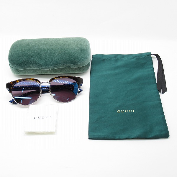 実際に弊社で買取させて頂いたGUCCI/グッチ サイドロゴ/ライン サングラス/アイウェア GG0058SK 04の画像 9枚目