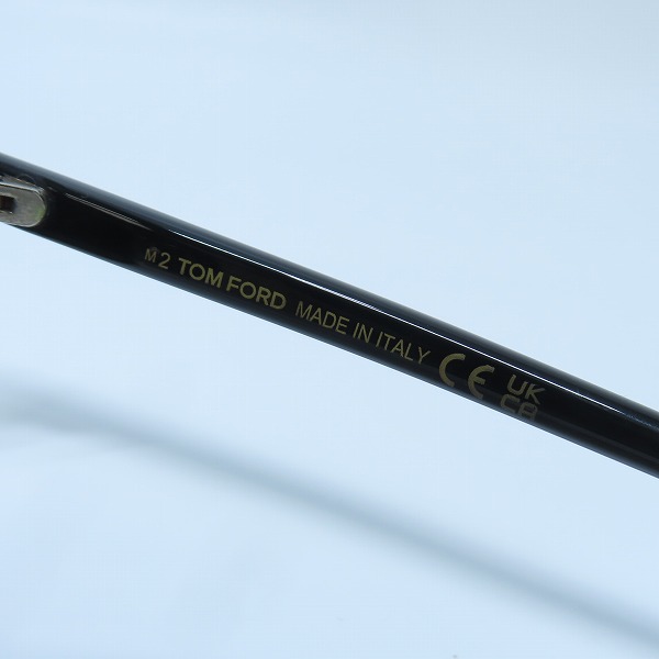 実際に弊社で買取させて頂いたTOM FORD/トムフォード サングラス/アイウェア TF971-K 01Aの画像 5枚目