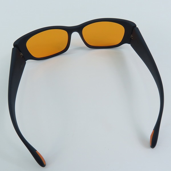 実際に弊社で買取させて頂いたalain mikli×STARCK EYES/アランミクリ×スタルクアイズ  BIOCITY 7 セルフレーム サングラス/アイウェア P0101.02の画像 2枚目