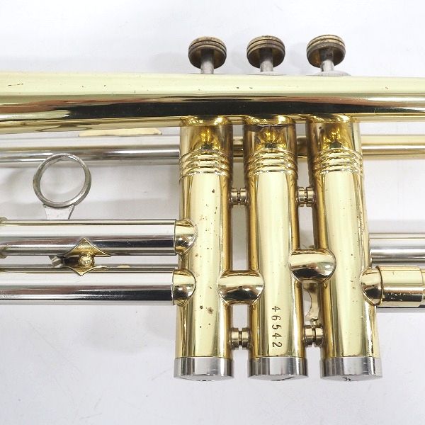 実際に弊社で買取させて頂いた【難あり】Selme/セルマー INVICTA/インビクタ トランペット ハードケース付きの画像 7枚目