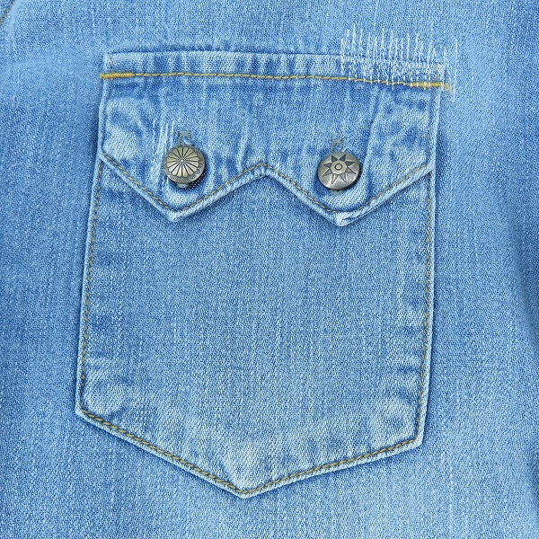実際に弊社で買取させて頂いた【未使用】BLUE BLUE/ブルーブルー 胸ターコイズボタン ウエスタンデニムシャツ/1の画像 4枚目
