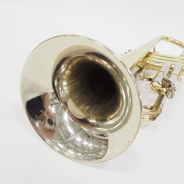 実際に弊社で買取させて頂いた【難あり】Selme/セルマー INVICTA/インビクタ トランペット ハードケース付きの画像 2枚目