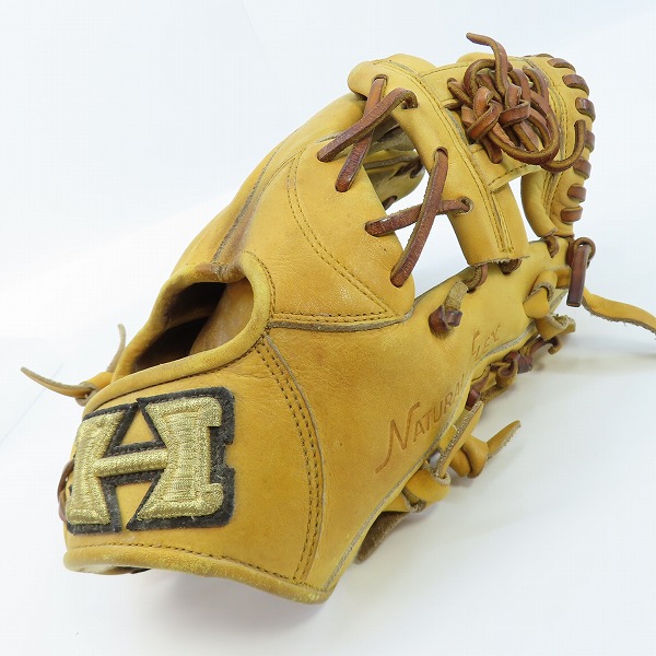 実際に弊社で買取させて頂いたHi-Gold/ハイゴールド Special Order 硬式 右投げ 内野手用 グローブ SKG-215