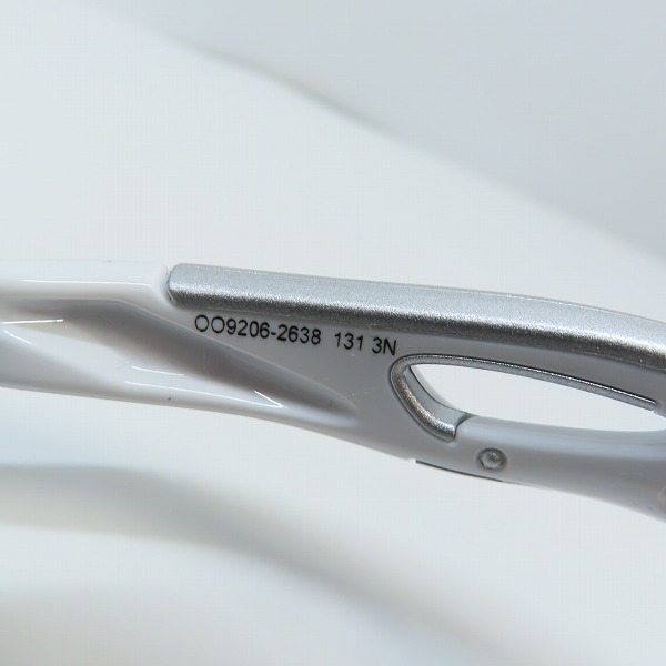 実際に弊社で買取させて頂いたOAKLEY/オークリー RADARLOCK PATH/レーダーロックパス PRIZM FIELD サングラス/アイウェア OO9206-2638の画像 5枚目