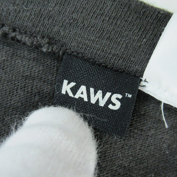 実際に弊社で買取させて頂いたHUMAN MADE × KAWS/ ヒューマンメイド×カウズ GRAPHIC Tシャツ ブラック/Mの画像 5枚目