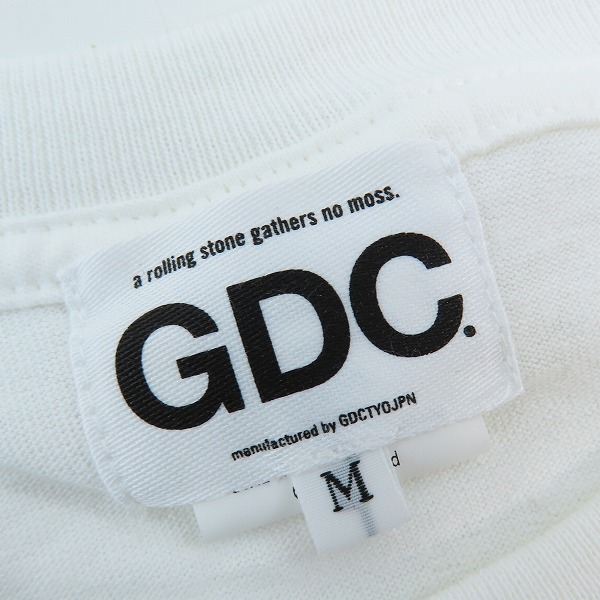 実際に弊社で買取させて頂いたGDC/ジーディーシー バックプリント 半袖Tシャツ/Mの画像 2枚目