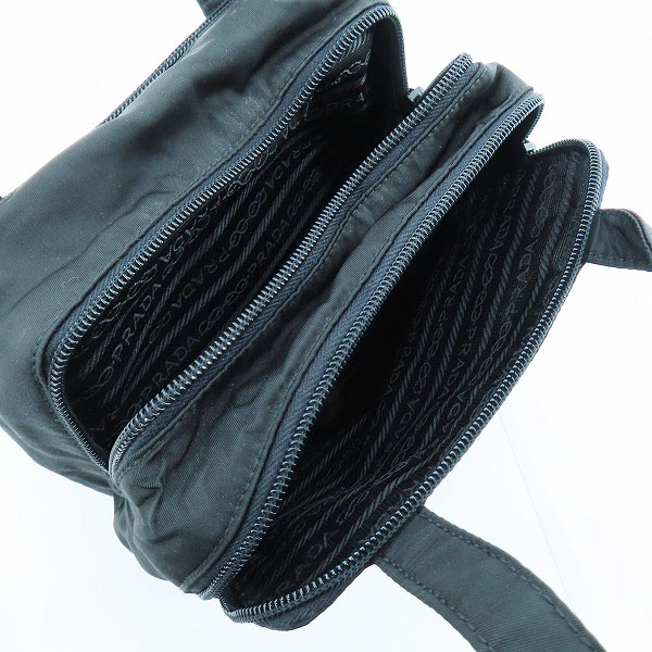 実際に弊社で買取させて頂いたPRADA/プラダ ロゴプレート ナイロン ハンドバッグの画像 4枚目