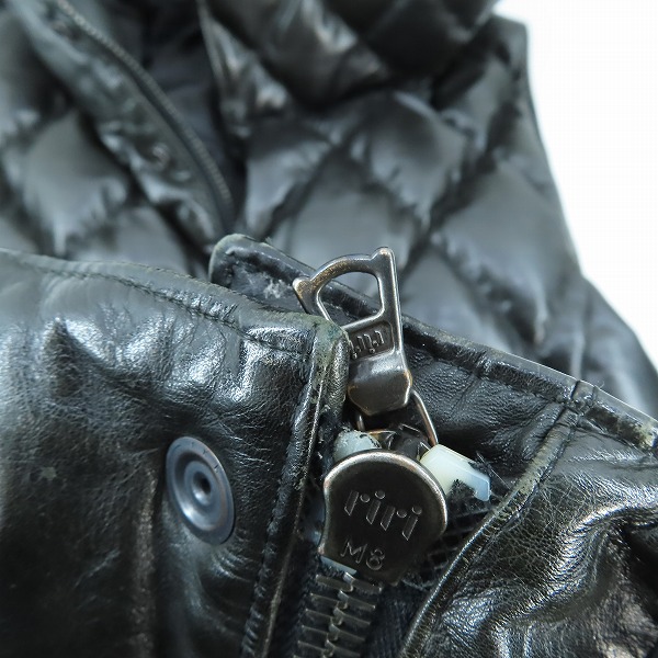 実際に弊社で買取させて頂いたBACKLASH/バックラッシュ レザー ハイネック ダウン ベスト 1526-01/Sの画像 7枚目