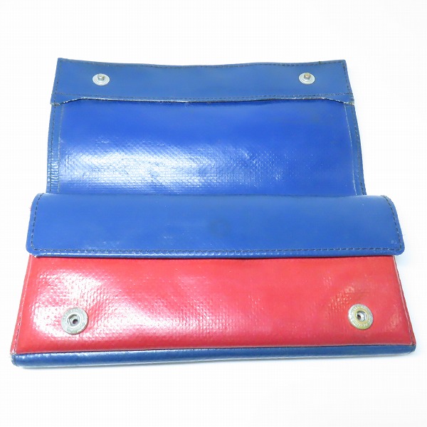 実際に弊社で買取させて頂いたFREITAG/フライターグ F555 CAROLINE/キャロライン 二つ折り長財布の画像 3枚目