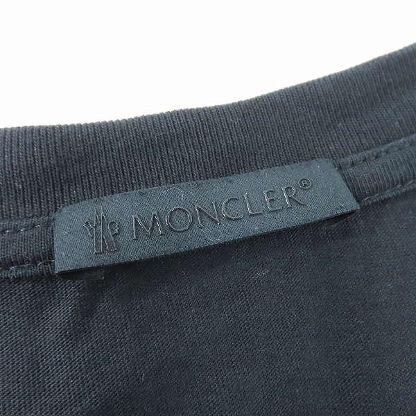実際に弊社で買取させて頂いた【JPタグ】MONCLER/モンクレール MAGLIA T-SHIRT ロゴ プリント Tシャツ/カットソー F20918C77910 829H8/XLの画像 2枚目