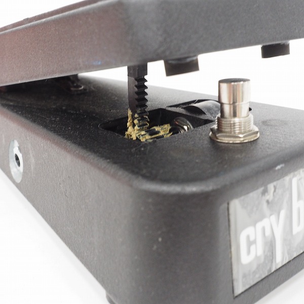 実際に弊社で買取させて頂いたJim Dunlop/ジムダンロップ GCB95 CRYBABY WAH WAH/クライベイビー ワウワウ エフェクター【動作確認済】の画像 4枚目