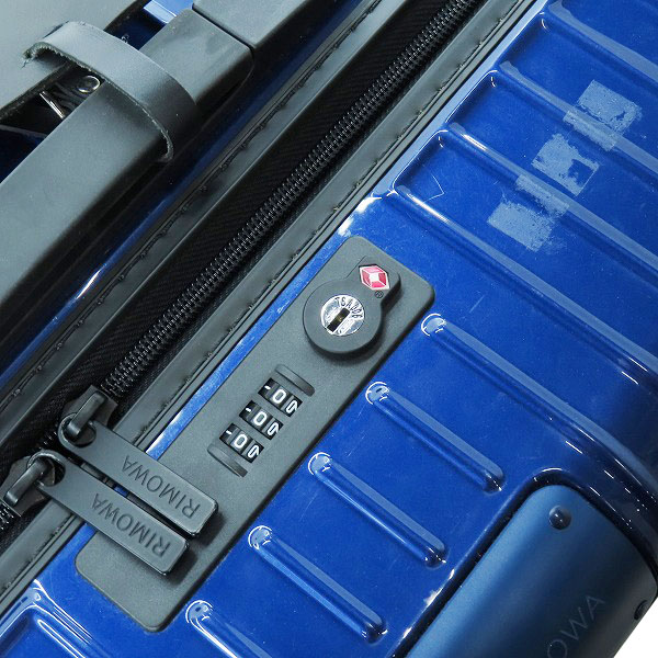 実際に弊社で買取させて頂いたRIMOWA/リモワ エッセンシャル チェックイン キャリーケース 823.73/81Lの画像 5枚目
