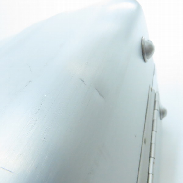 実際に弊社で買取させて頂いたZERO HALLIBURTON/ゼロハリバートン スーツケース シルバーの画像 7枚目