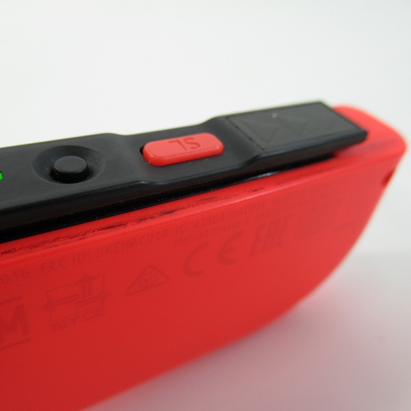 実際に弊社で買取させて頂いた任天堂 Nintendo Switch/ニンテンドースイッチ Joy-Con ジョイコン ネオンレッド/ネオンブルー HAC-015/016【動作未確認】 の画像 4枚目
