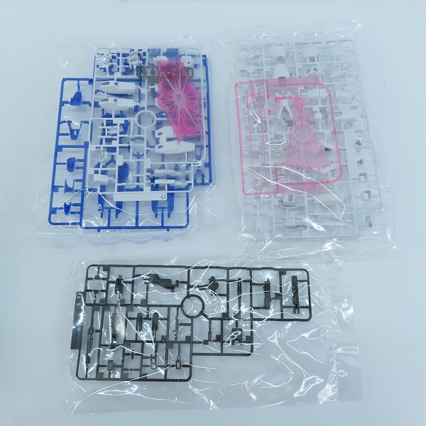 実際に弊社で買取させて頂いた【未組立】BANDAI/バンダイスピリッツ MG 1/100 V2ガンダム Ver.Ka/ヴィクトリー/ガンプラの画像 2枚目